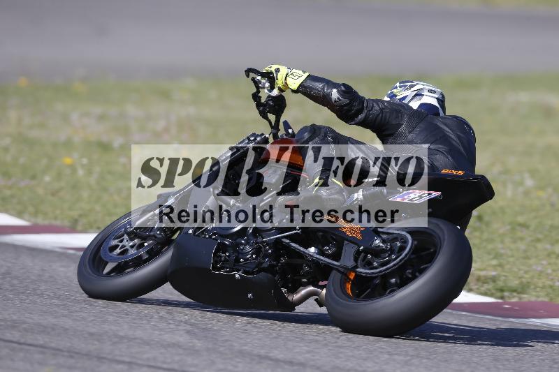 /10 20.04.2026  Pluess Moto Sport ADR/Freies Fahren/88-1